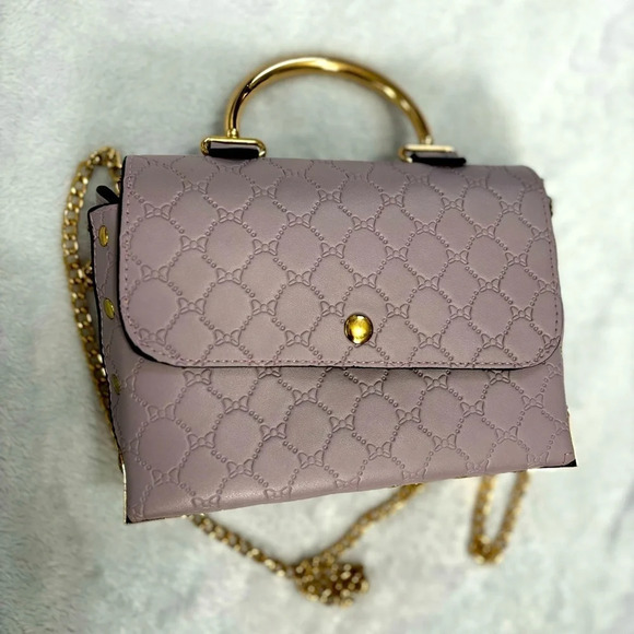 Top Handle‎ Bag Gold Chain Strap Quilted Design Small Purse - Picture 1 of 4